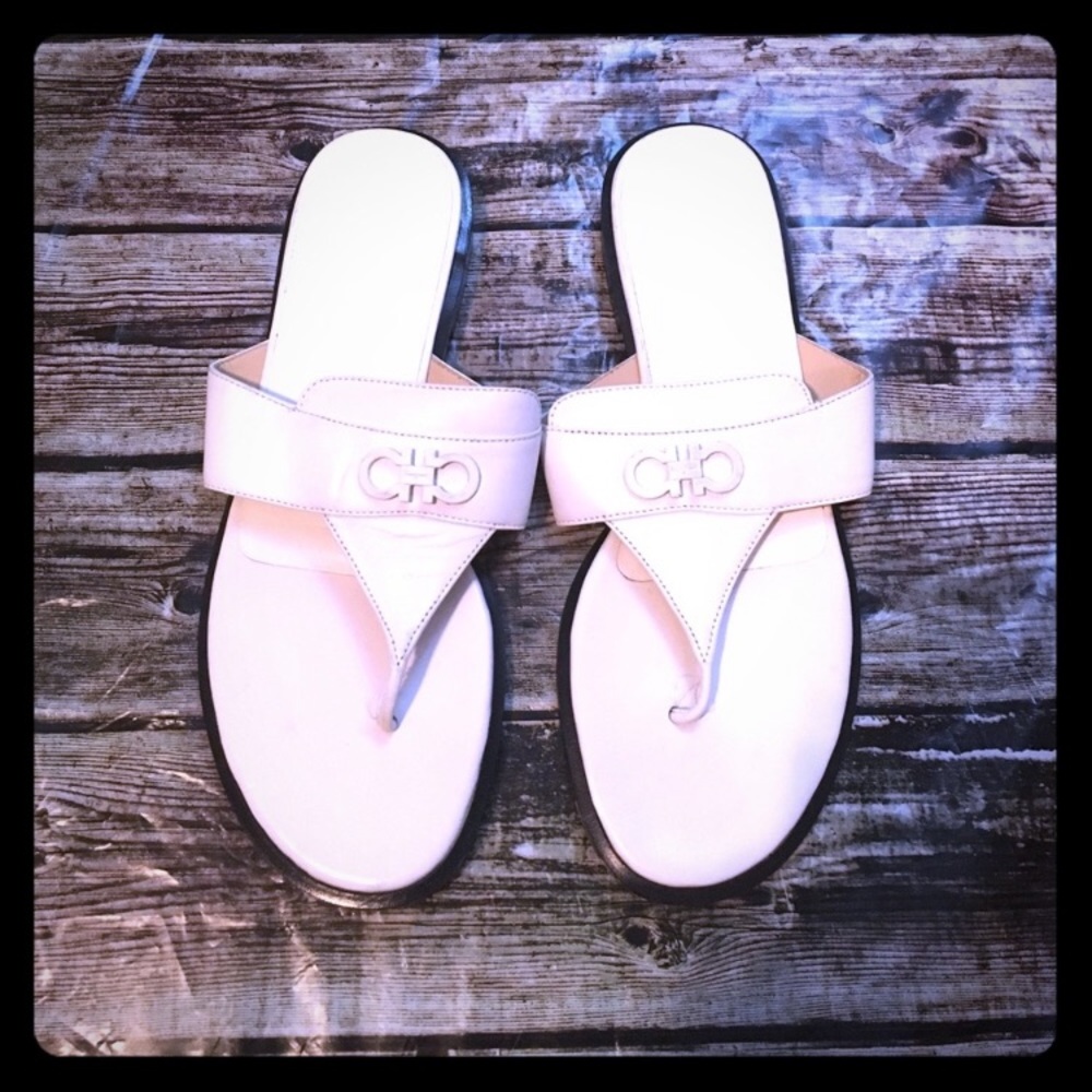 Salvatore Ferragamo Leather Flip Flop